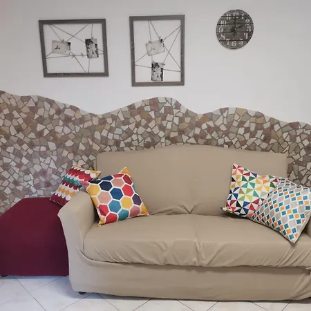 Apartment Komi House *